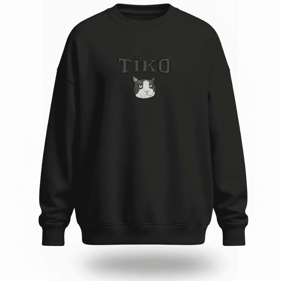 Evcil hayvan nakışlı siyah sweatshirt — kedi ve köpek portresi nakışı
